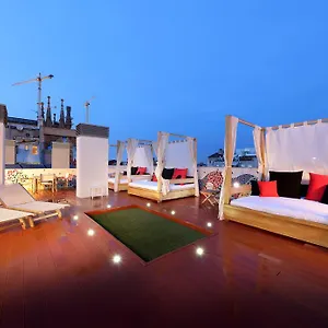 Castro Exclusive Residences Sagrada Familia Barcelona