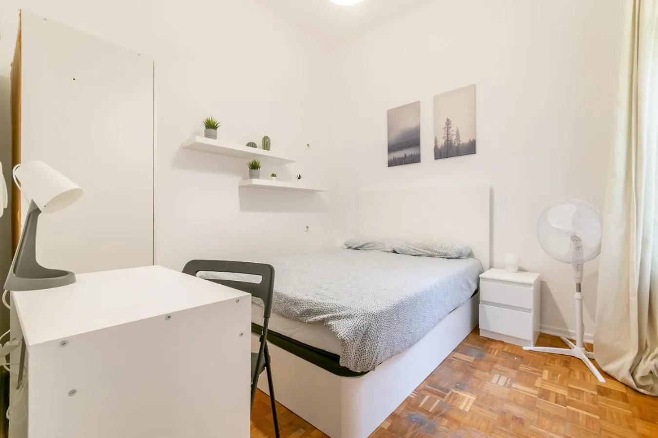 Balmes Private Rooms Barcelona Hostal